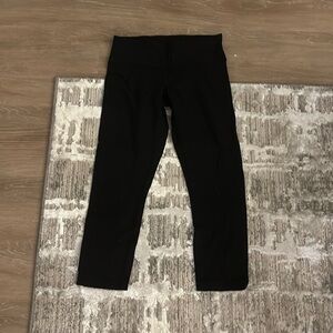 lululemon cropped leggings